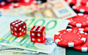 Playing Online Casino Slots and Gambling Games