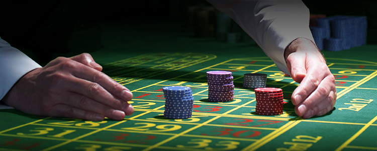 How can online casino reviews help me choose a reliable platform?